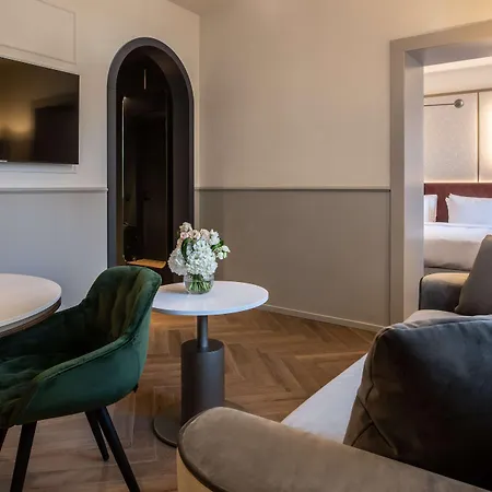 Luxury Apartments Palazzo Nani-3